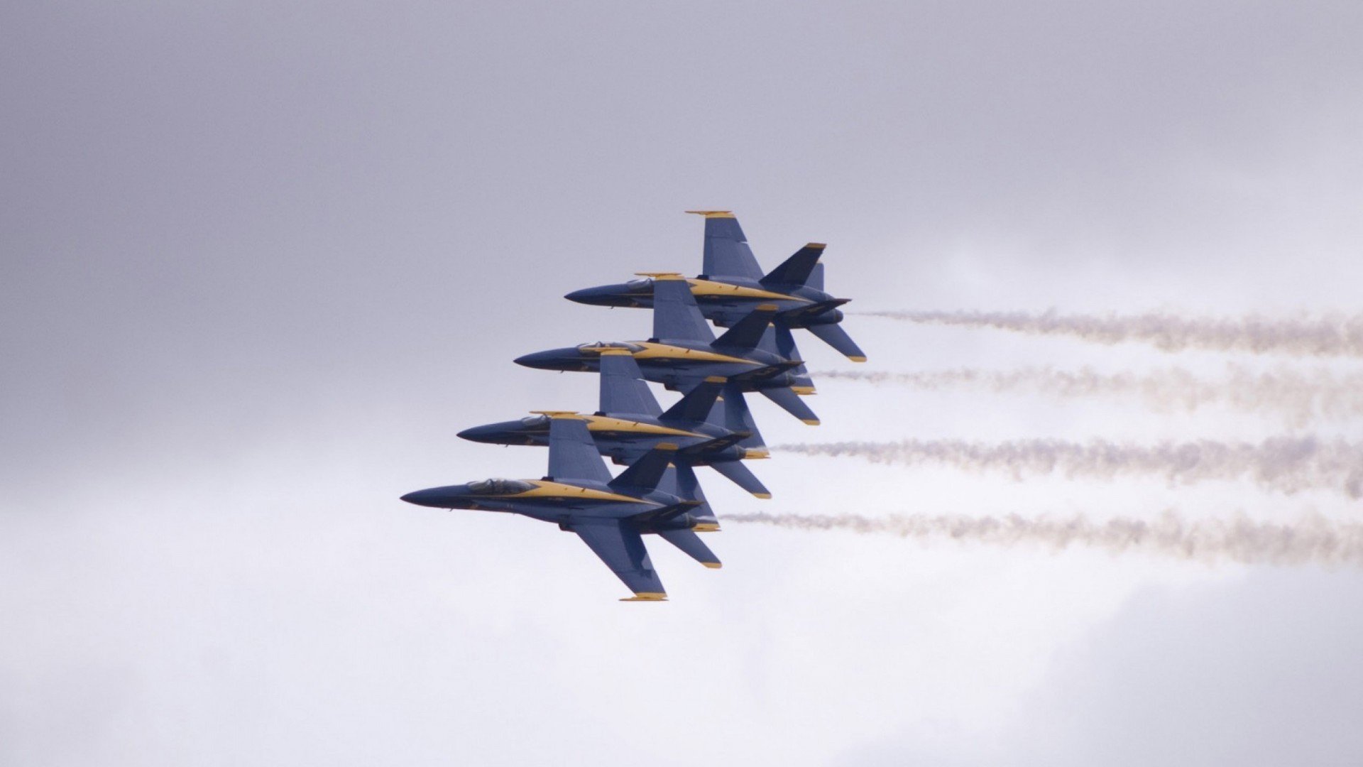 fb体育电脑版-“武汉马拉松赛：每一秒都决定命运”