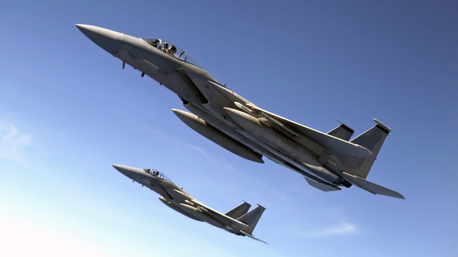 FB体育在线-英格兰橄榄球队双星闪耀引热议，英格兰橄榄球队员